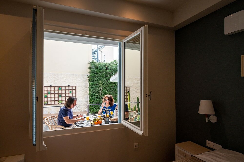 Фото The Mansion