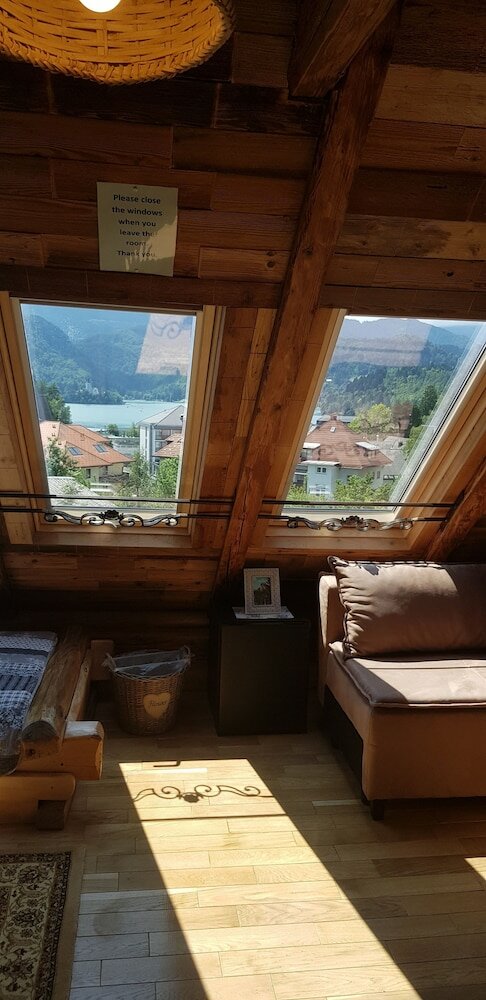 Фото Old Bled House