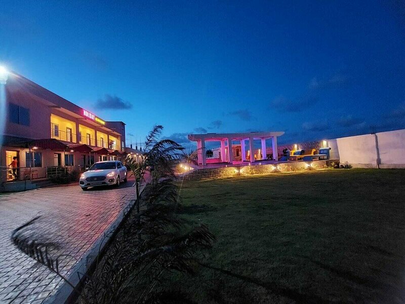 Гостиница Rajani Residency