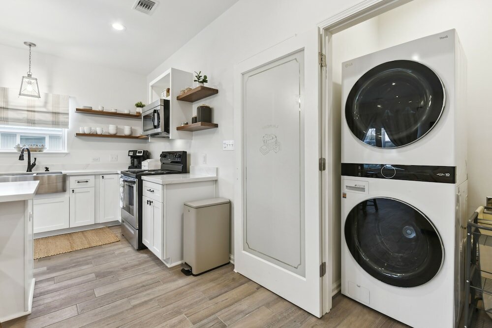 Фото Magnolia Suites Bsl