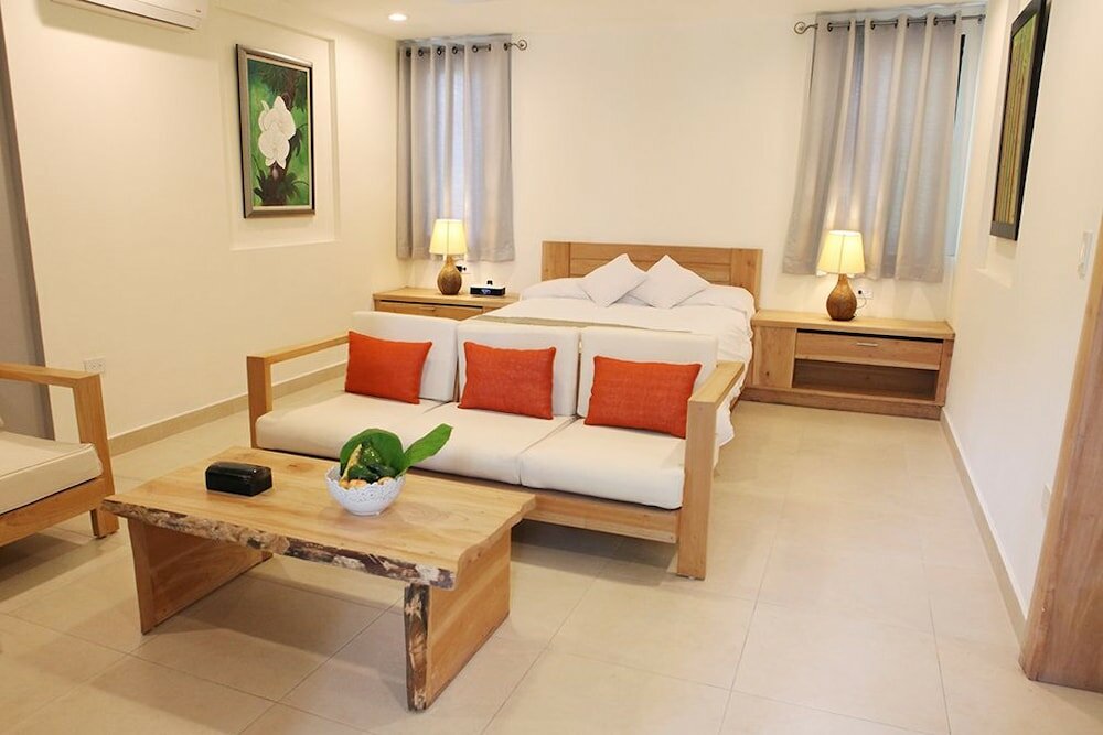 Фото Maxime Boutique Hotel