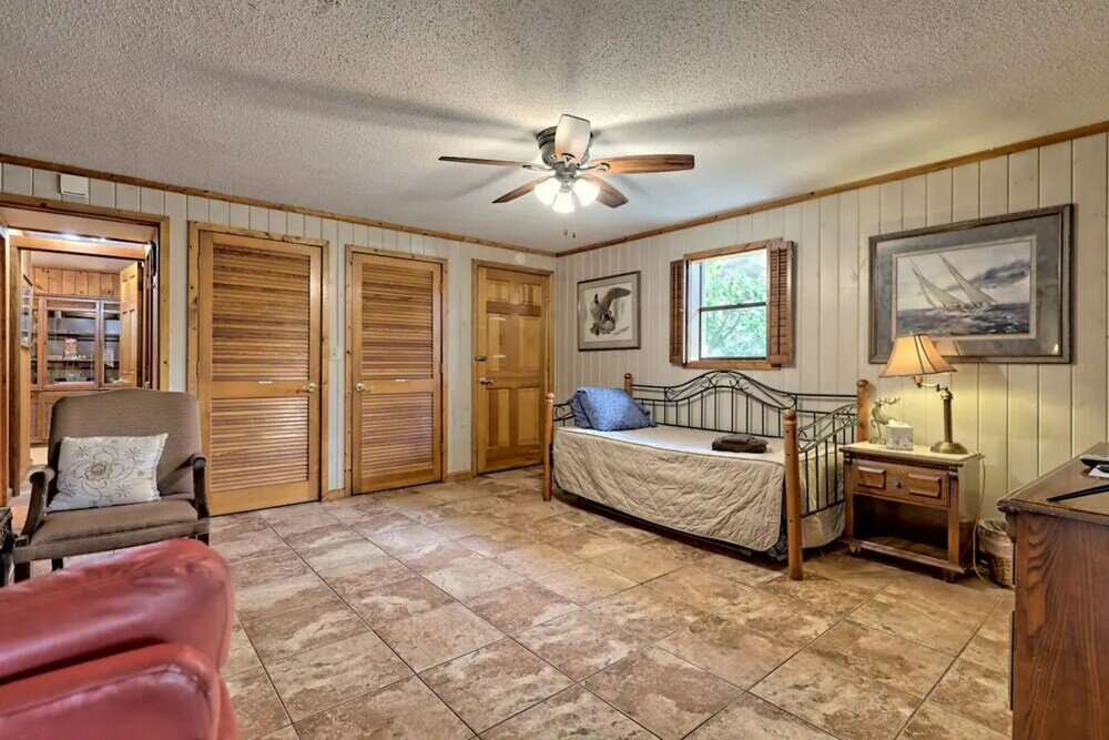 Фото T Landing Top & Bottom Units