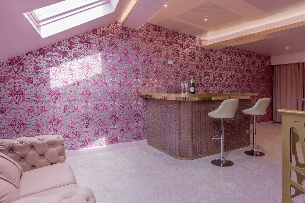 Фото Mischief Liverpool