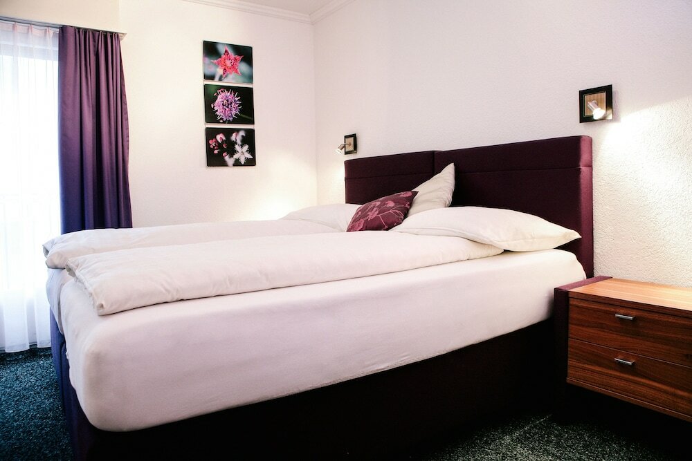 Фото Murtenhof & Krone