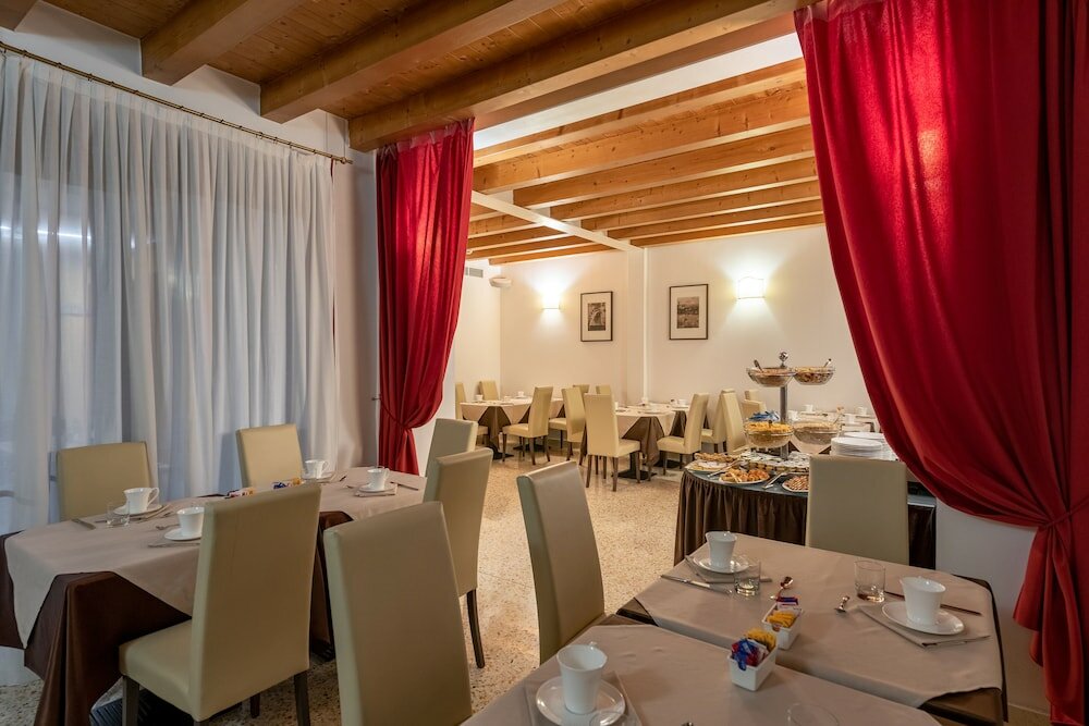 Фото Unaway Ecohotel Villa Costanza Venezia