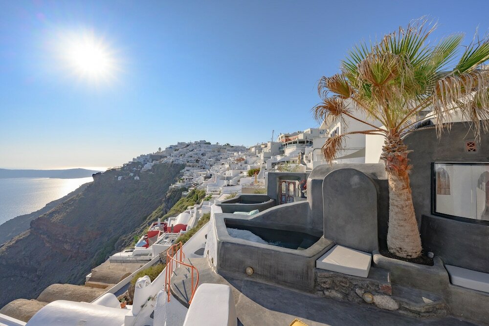 Фото Sophia Luxury Suites