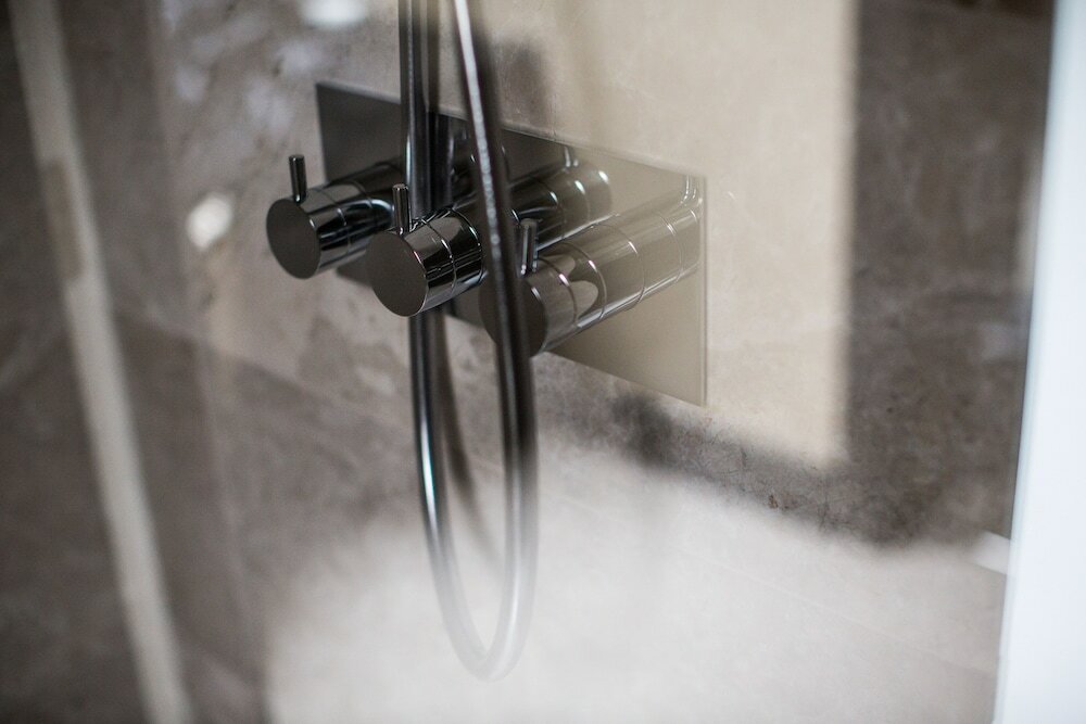 Фото The Chester Hotel