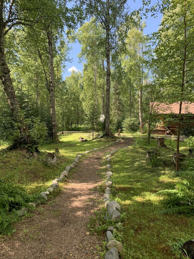 Фото Meandering Moose Lodging