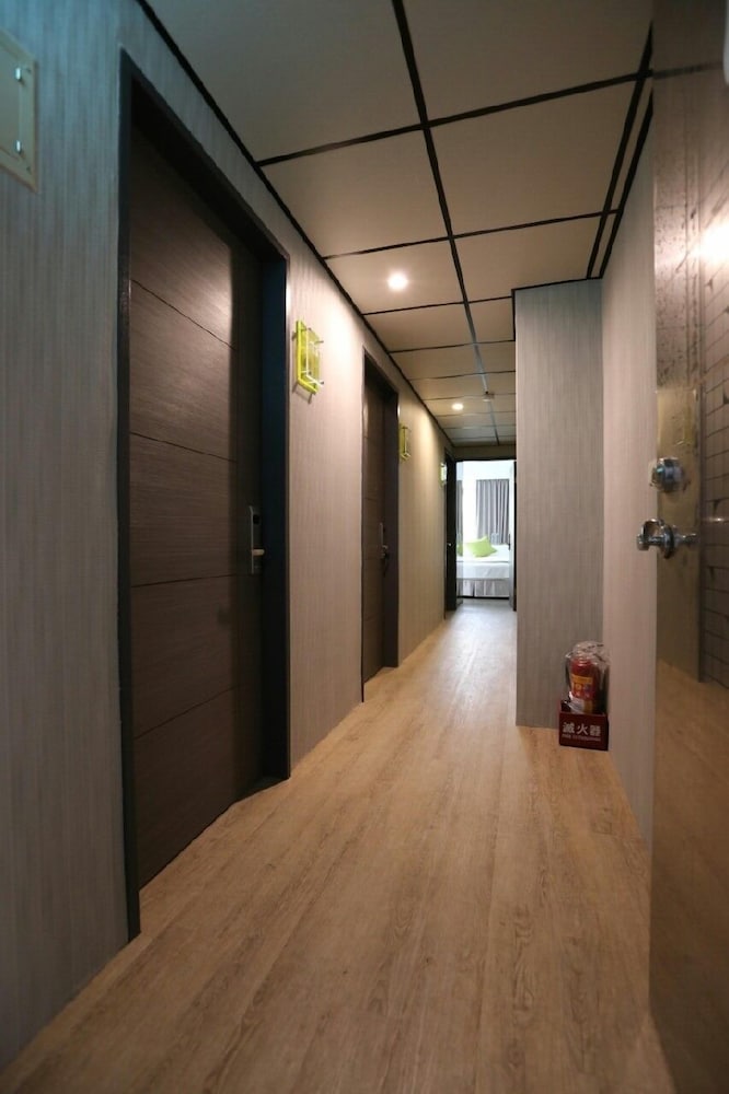 Фото To Hotel Chengde