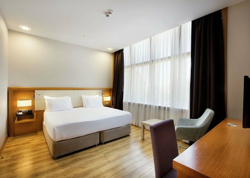 Гостиница Hilton Garden Inn Kocaeli Sekerpinar в Чайырове