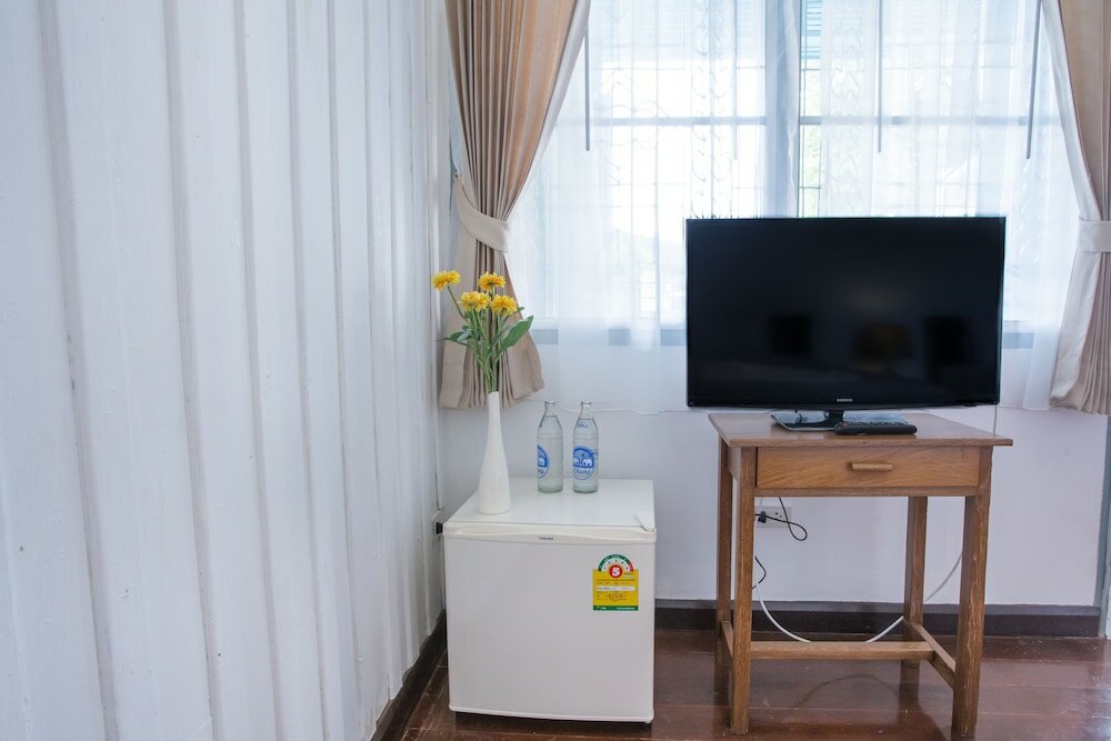 Фото The Bangkokians City Garden Home