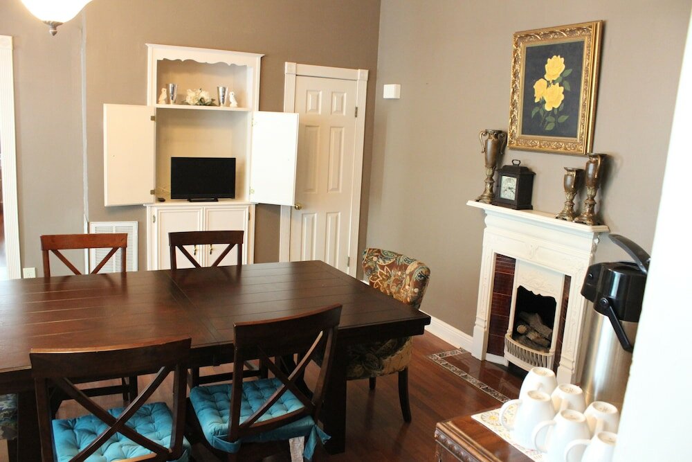 Фото Huffman House