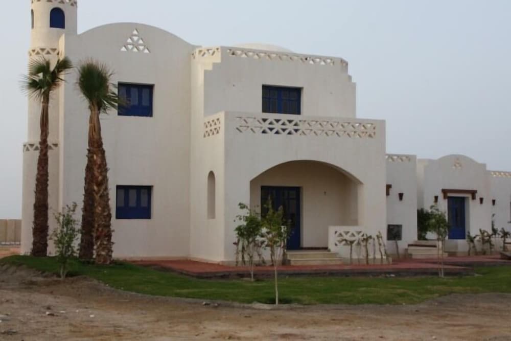 Фото BeachSafari Resort