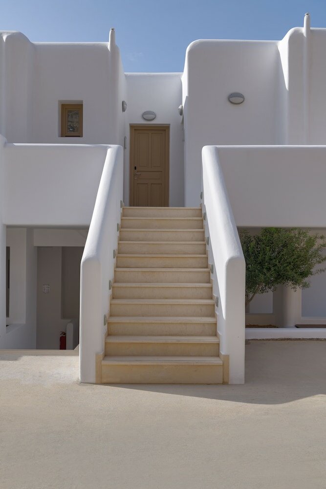 Фото Lithos by Spyros & Flora