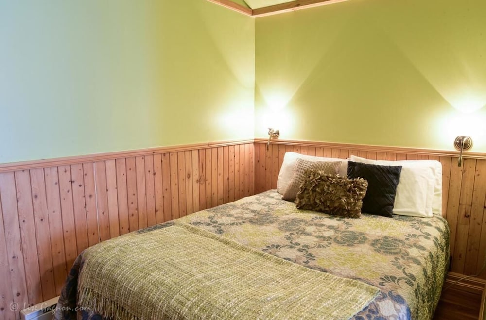 Фото La Galouine Auberge & Restaurant