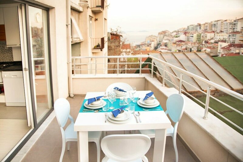 Гостиница Premium Residence Taksim Square в Бейоглу