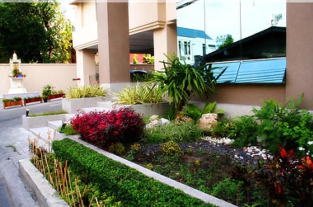 Фото Tongtip Place