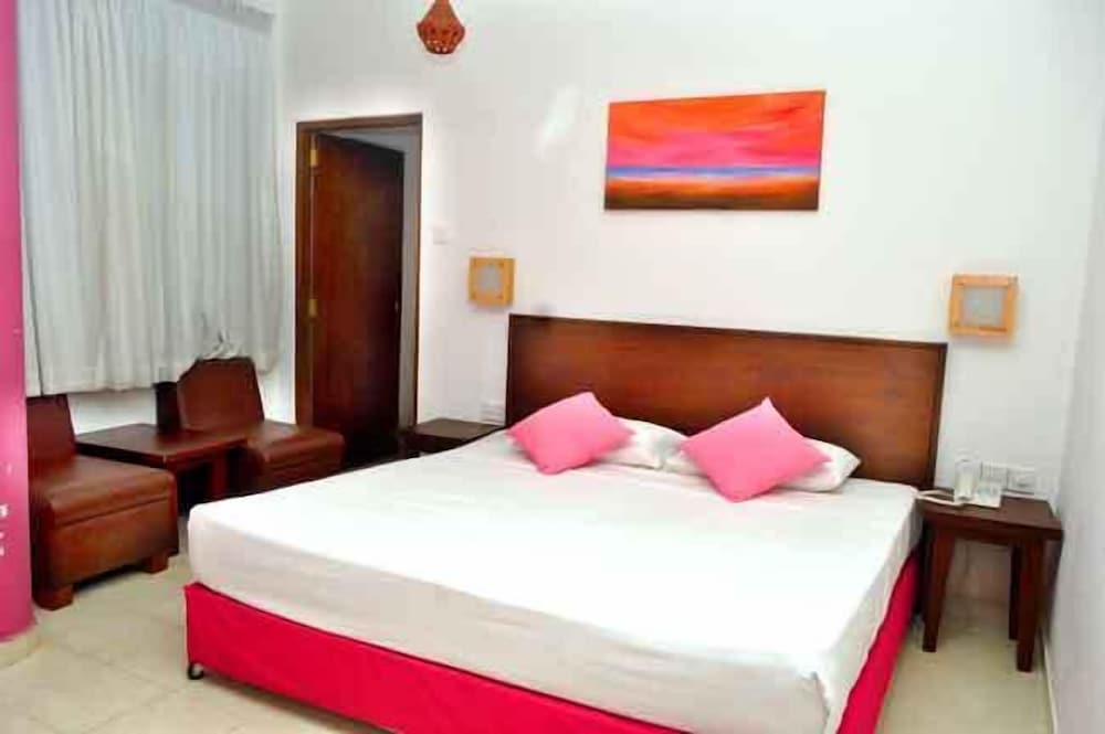 Фото Lavendish Beach Resort