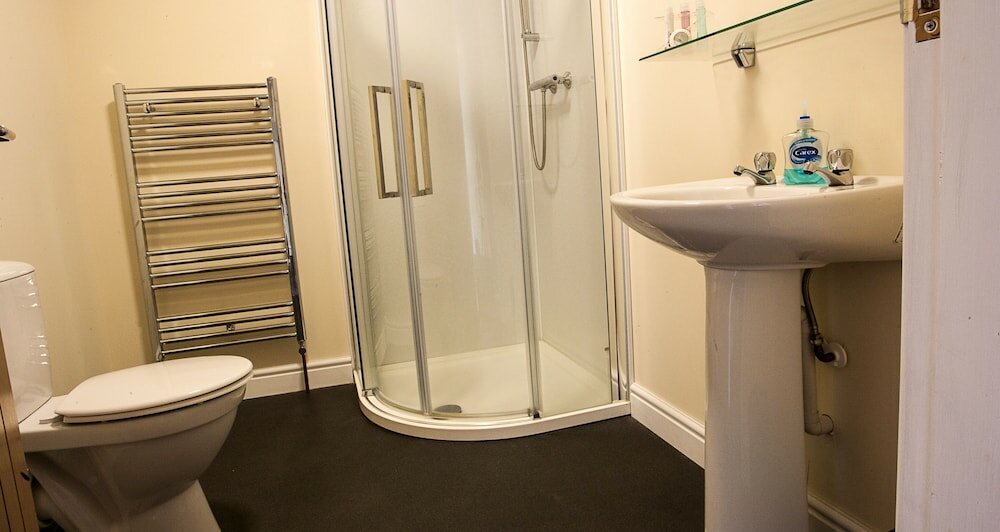 Фото Riverside Apartments