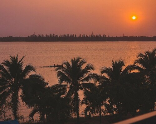 Гостиница Ben Tre Riverside Resort в Провинции Бенче