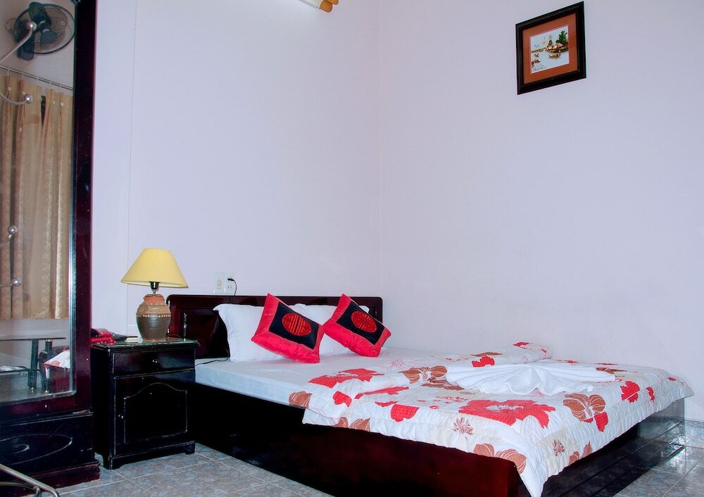 Фото Hoang Ha Hotel