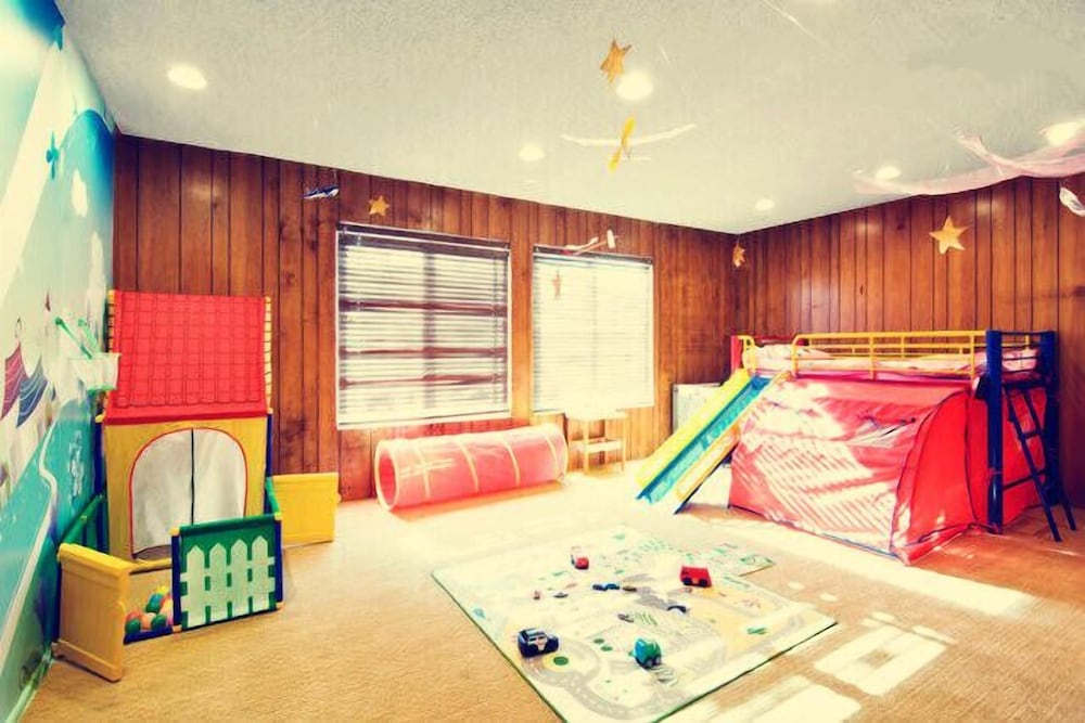 Фото Romantic and Luxury Disney Villa