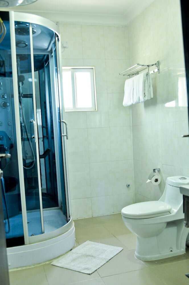 Фото Aes Luxury Apartments