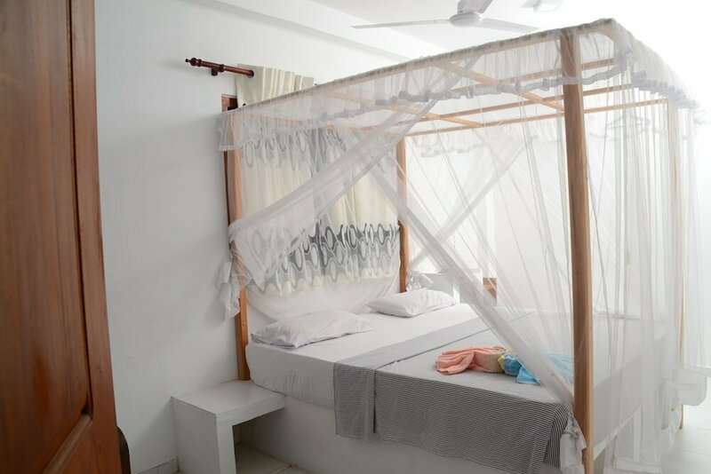 Гостиница Surf Una Beach Hotel