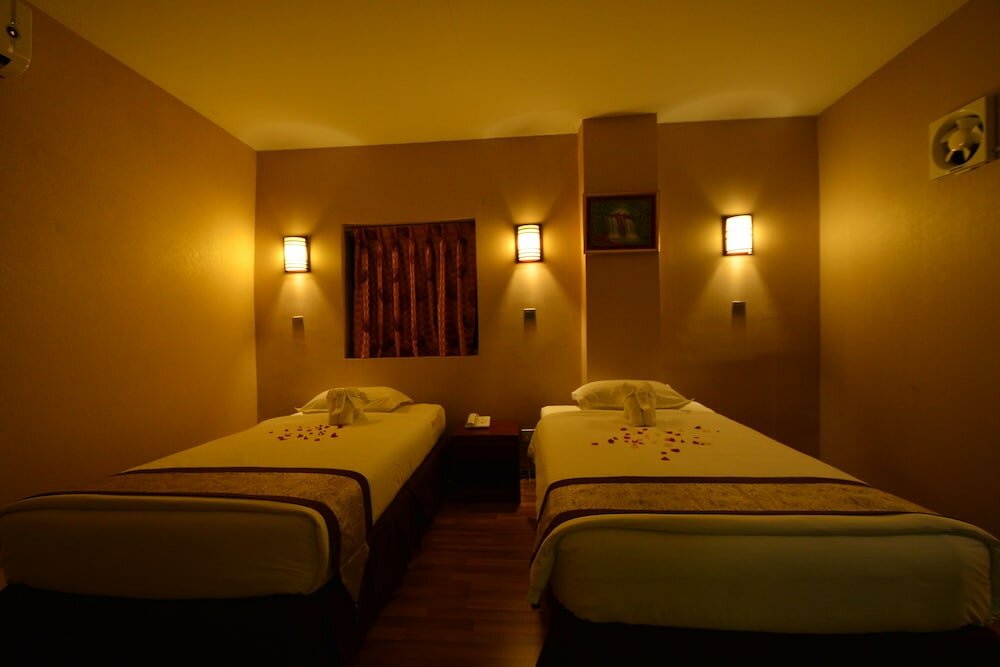 Фото Family Treasure Yangon