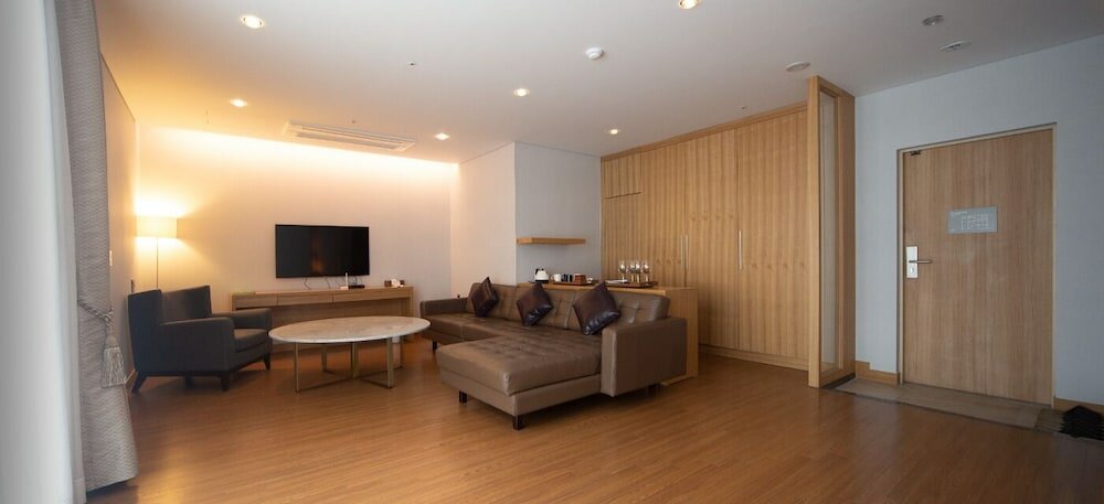 Фото Ulsan City Hotel