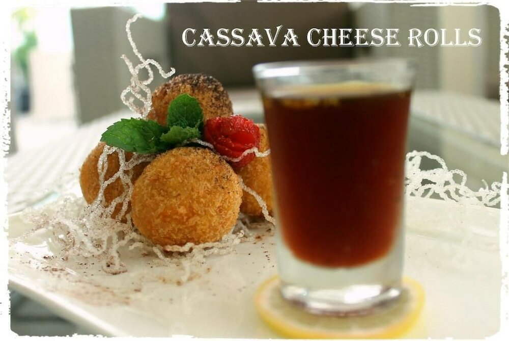 Фото Hotel Pyrenees