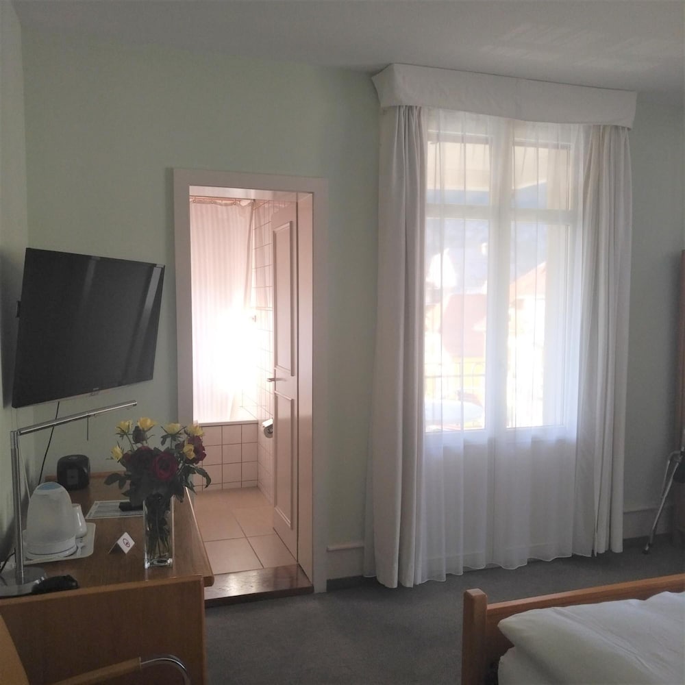 Фото Hotel de la Paix