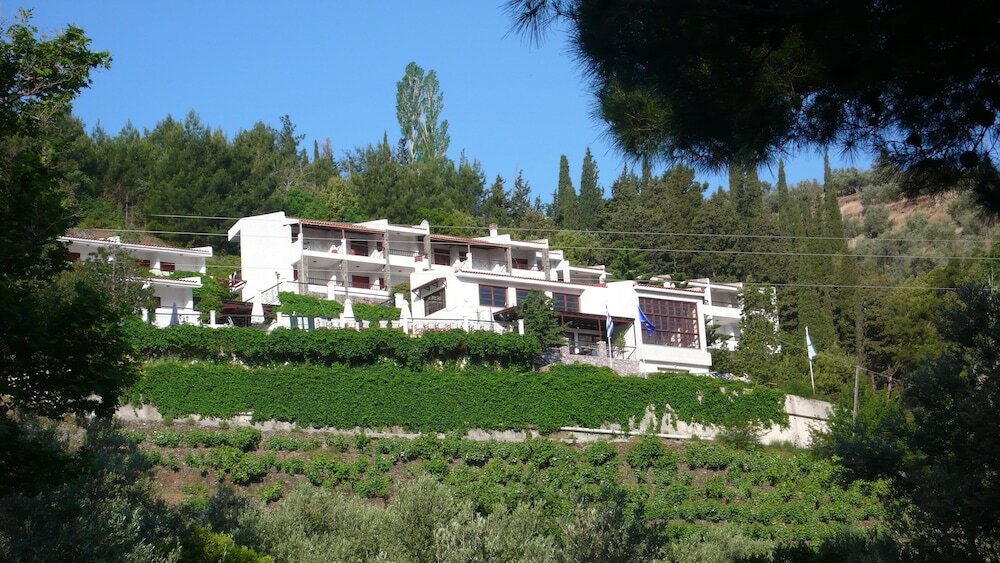 Фото Daphne Hotel