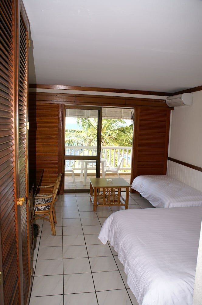 Фото Le Stanley Hotel and Suites