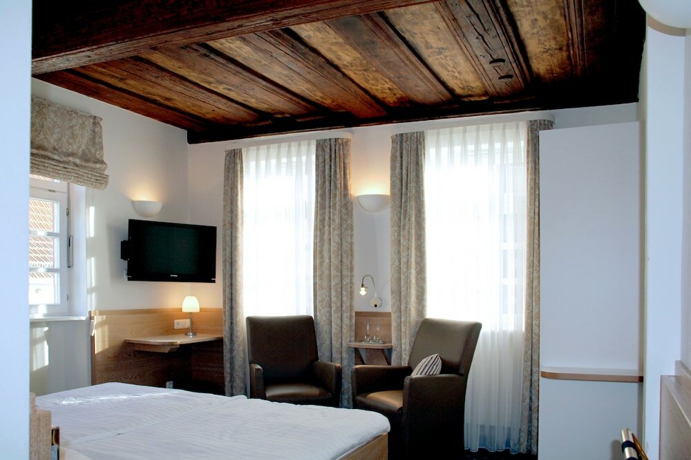 Фото Hotel Tuchhaus