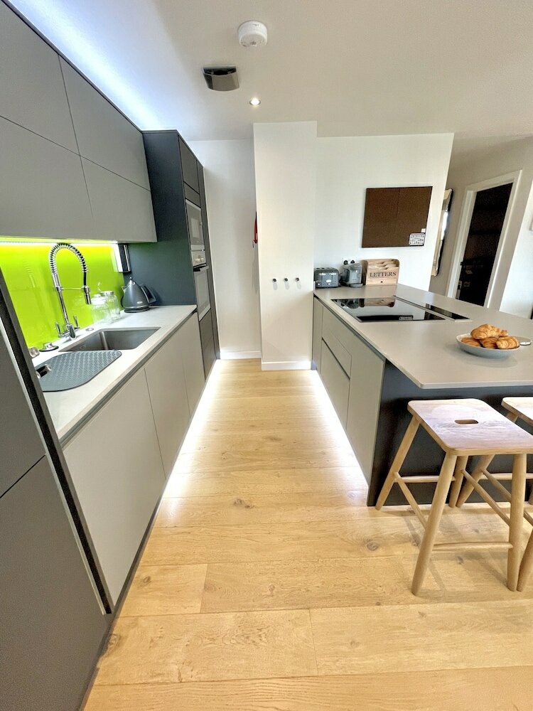 Фото Apartment Twelve