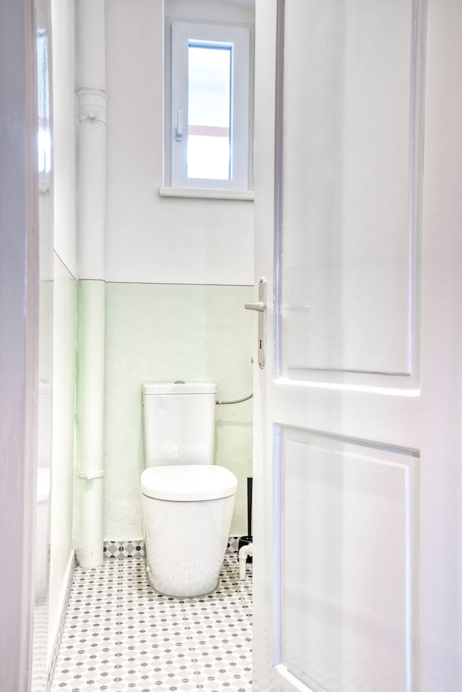 Фото InnsbruckHomes at Botanical Garden