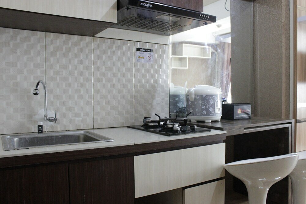 Фото Strategic 1br Apartment with Sofa Bed at The Jarrdin Cihampelas