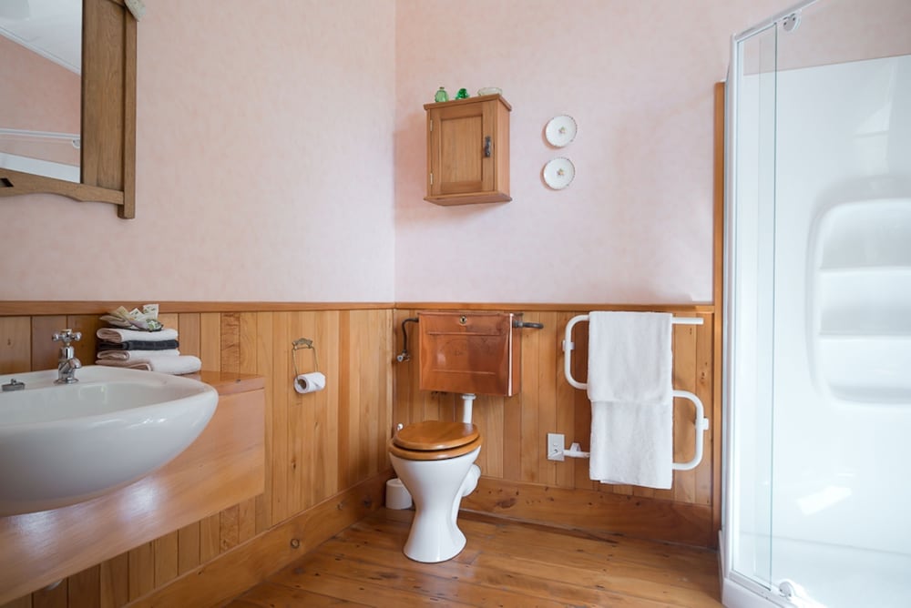 Фото The Point Bed & Breakfast