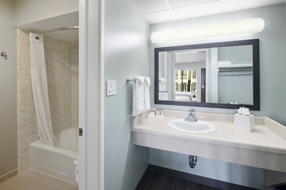 Фото Vagabond Inn Glendale