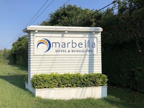 Гостиница Hotel Bungalows Marbella Costa Esmeralda