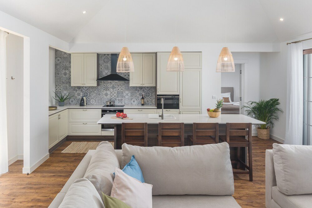 Фото Luxury Beach Villas Porto Bus