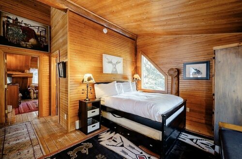 Гостиница Baldy Bear 2 Bedrooms 2 Bathrooms Cabin