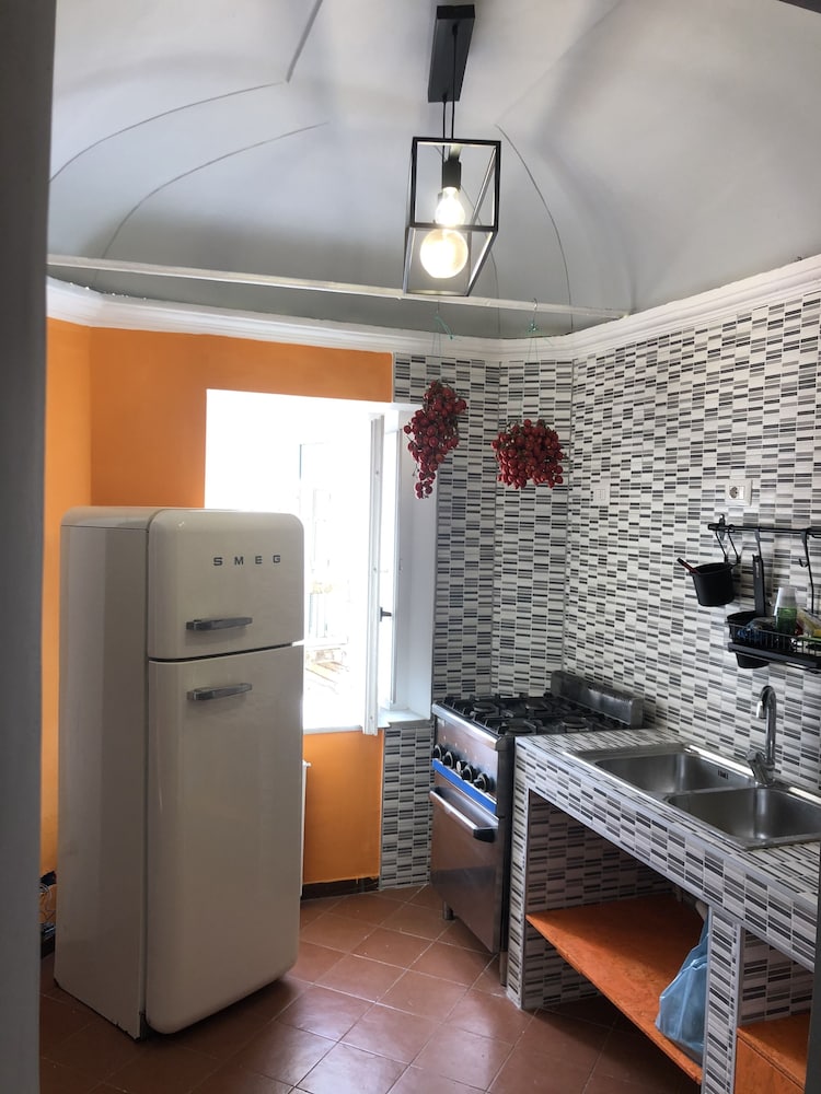 Фото H Hostel Friendly Accommodation