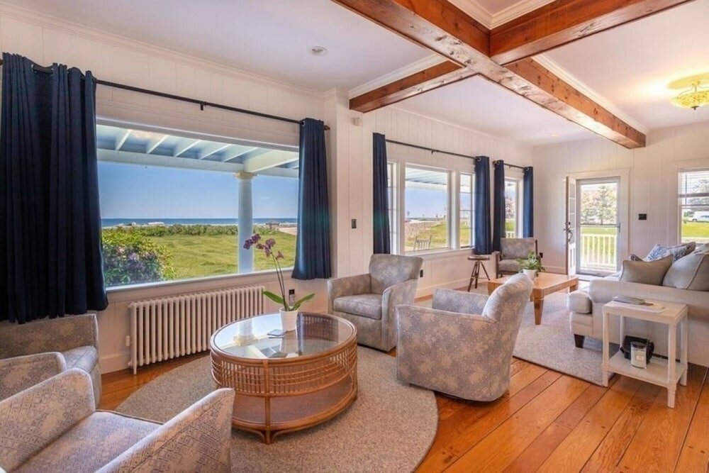 Фото Miramar Escape