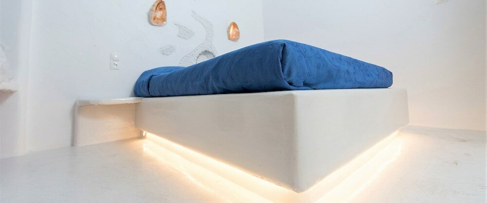 Фото Melesios Mykonos Town Studios