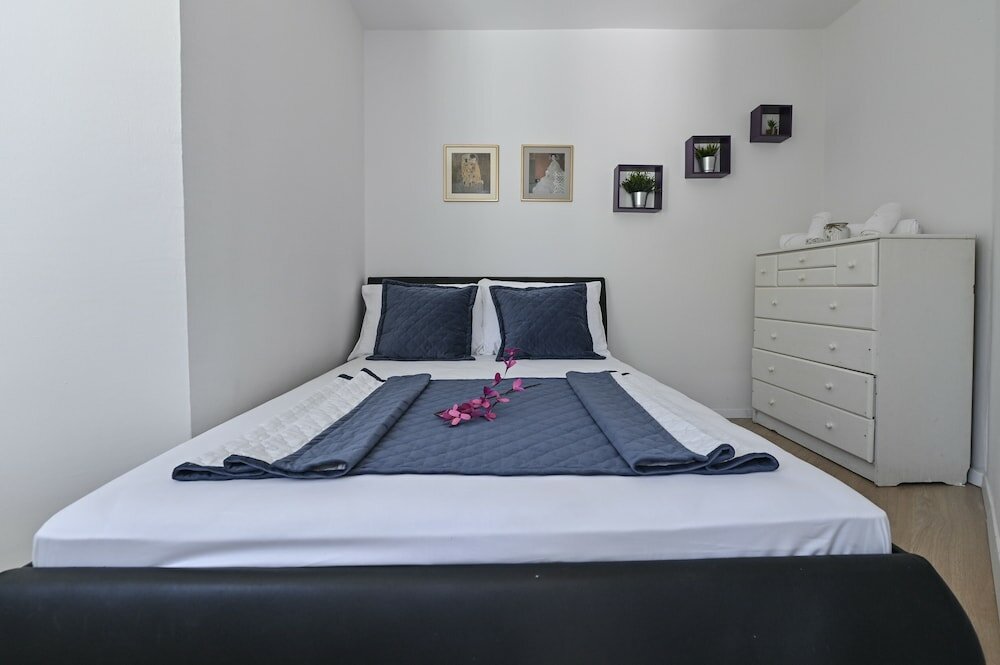 Фото Apartments Adela I