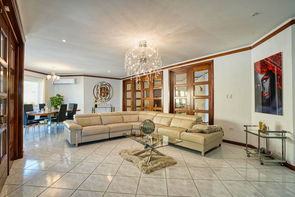 Фото Private Beach Ocean Front Boat Dock Tiki Bar