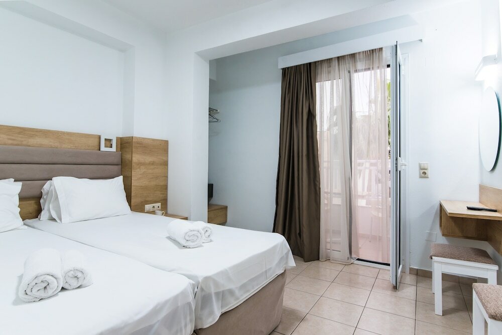 Фото Vagelis Comfort Apartments