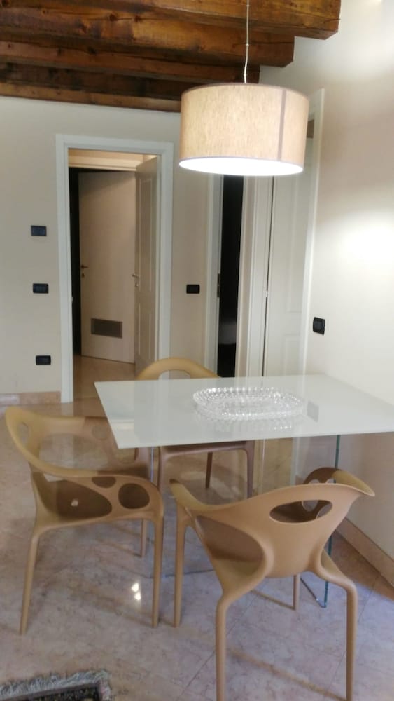 Фото Corte San Luca Apartments